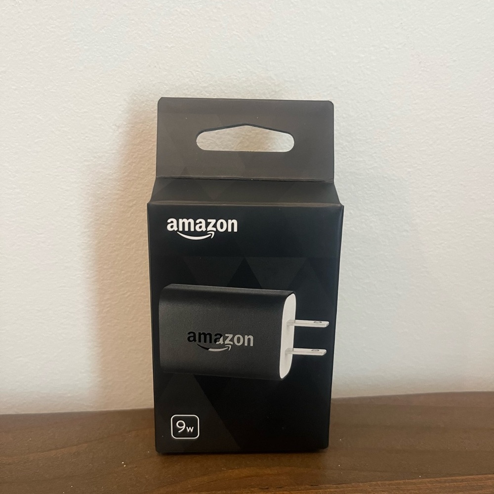 Amazon 9W Official OEM USB Charger and Power Adapter for Fire Tablets, Kindle eR
